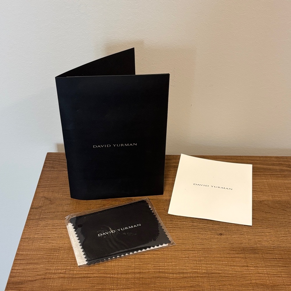 David Yurman Card Holder and Cleaning Cloth NEW